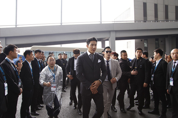 原创、时尚、智造、绿色 中国•常熟原创男装盛装亮相CHIC