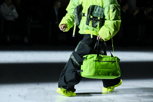 江苏省十佳服装设计师职业技能竞赛决赛、盛泽织造®品牌新品同台发布