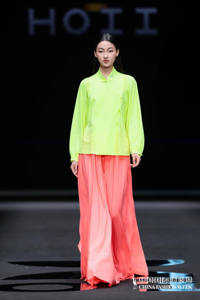 HOII 后益首度登陆中国国际时装周 「熙怡」系列亮相北京1088.png
